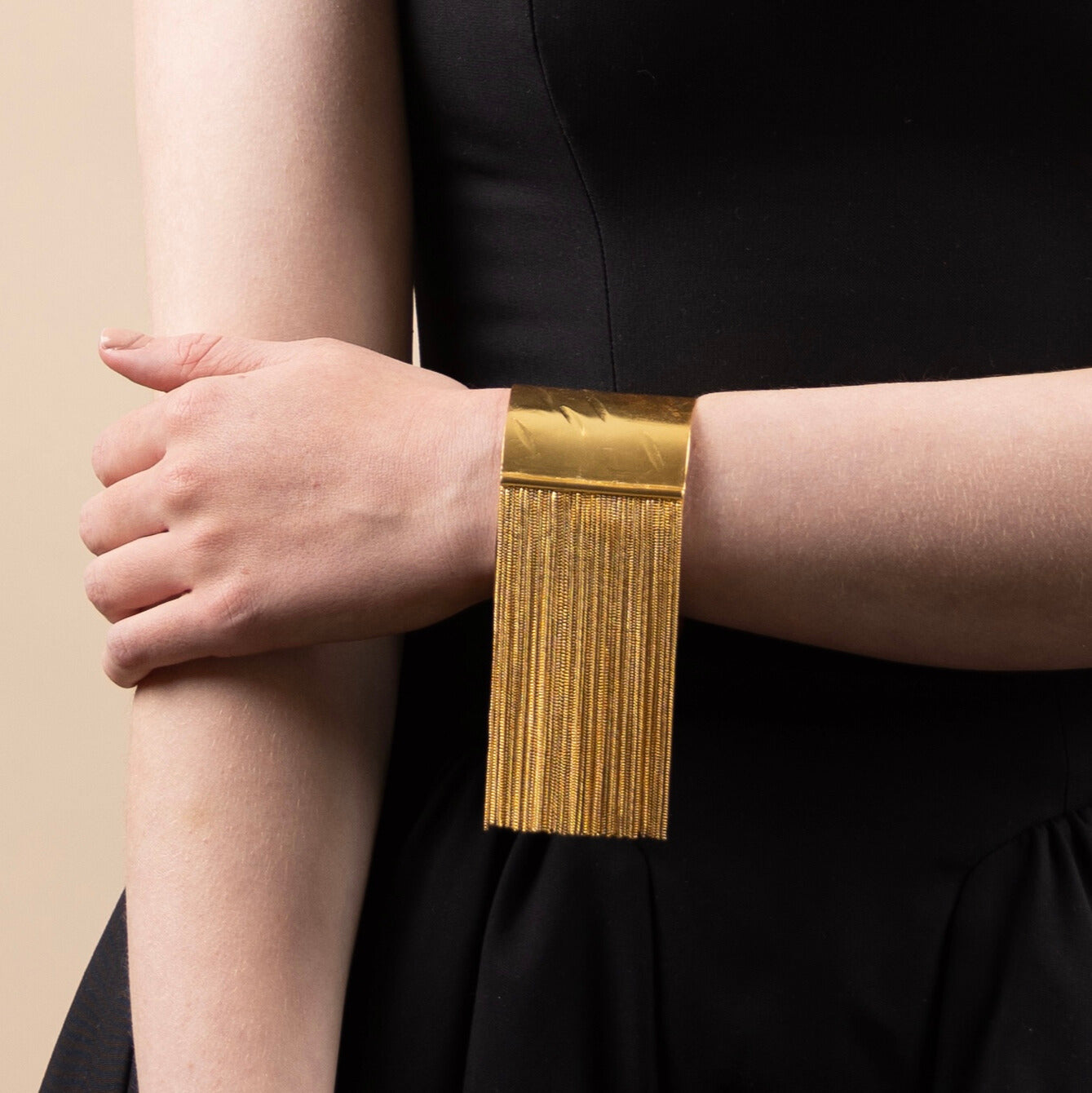 Elegant Gold Fringe Bracelet