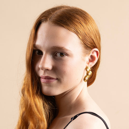 Elysian Pearl Earrings