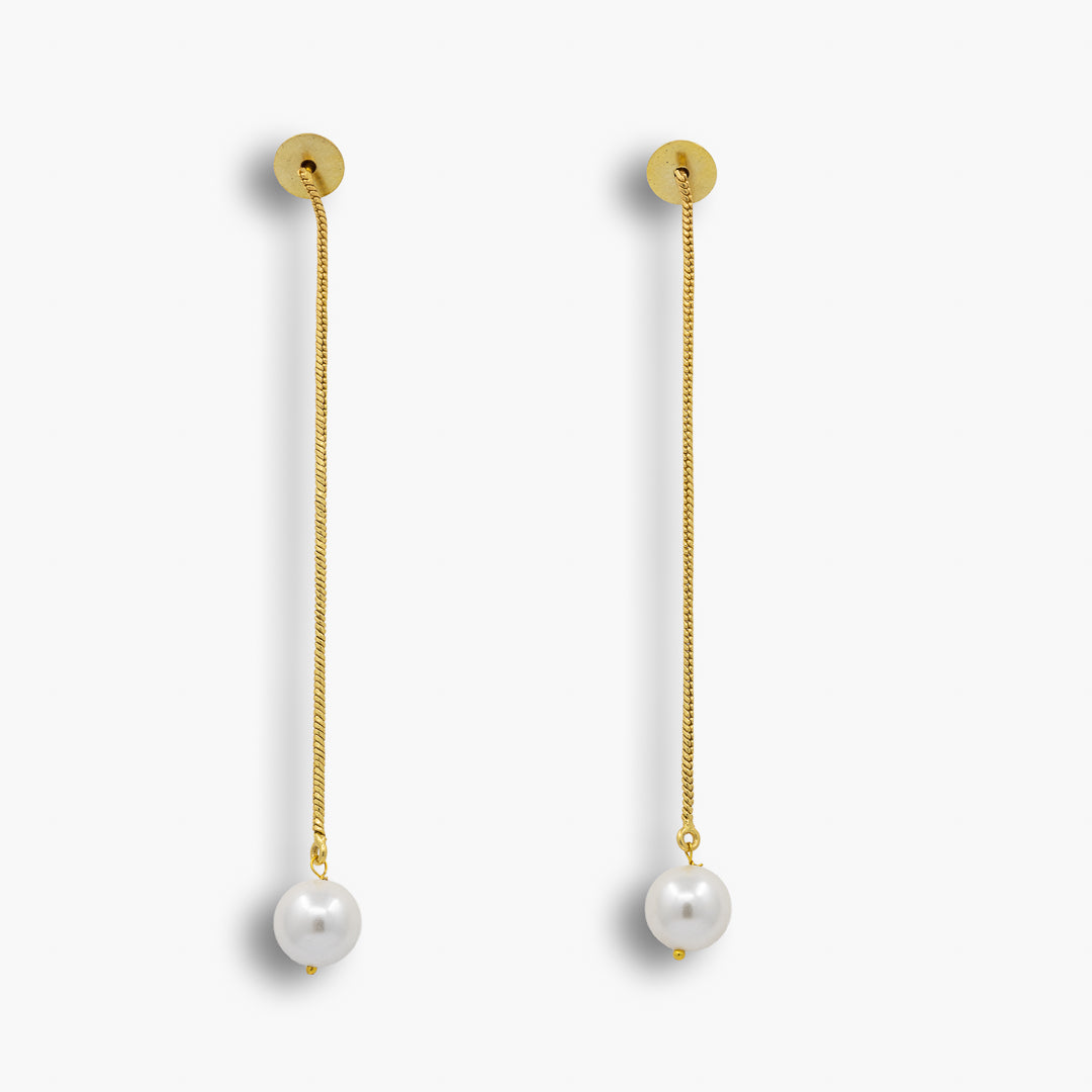 Timeless Pearl Dangle Earrings